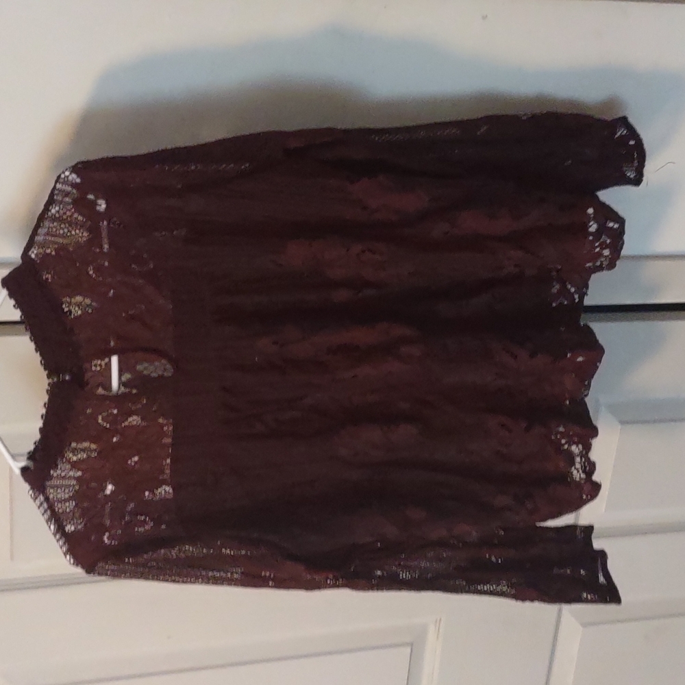 Xhileration maroon top